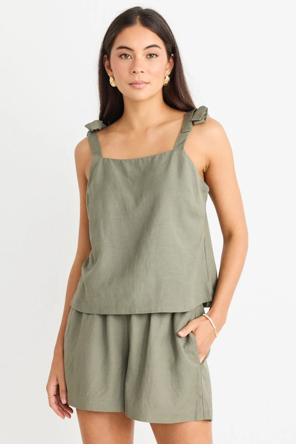 Village Khaki Linen Blend Pull On Shorts